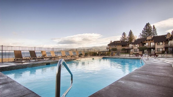 Tahoe Lakeshore Lodge & Spa image 29