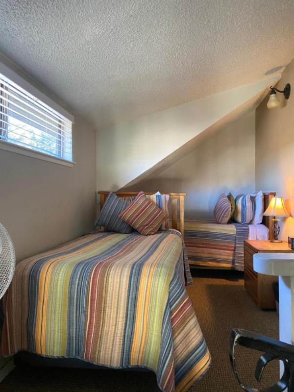 Tahoe Lakeshore Lodge & Spa image 9